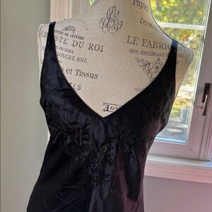 Victoria’s Secret gold label silk black embroidered mini slip dress EUC  small
